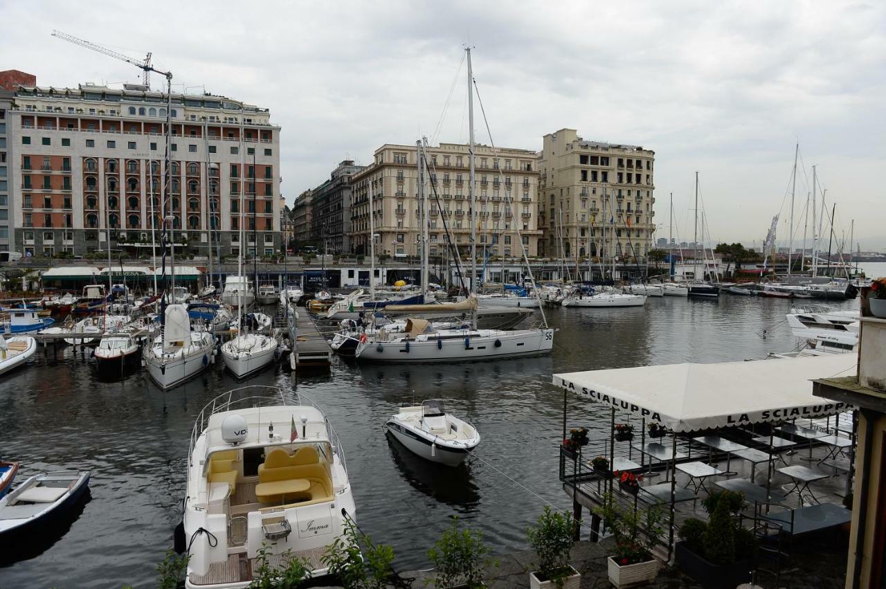 Casa Del Porto Al Borgo Marinari Βίλα Νάπολη Εξωτερικό φωτογραφία